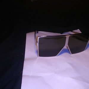 Saint Laurent Betty SL182 006 Silver Grey Sunglass